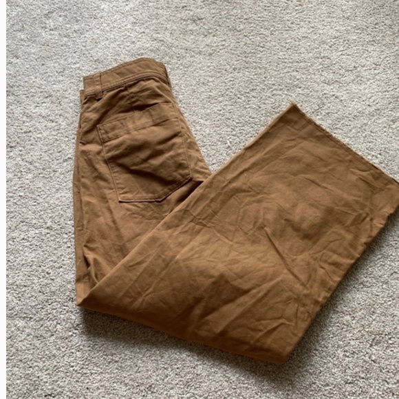 Aritzia Community Pant Wide Leg Cropped - Picture 2 of 4